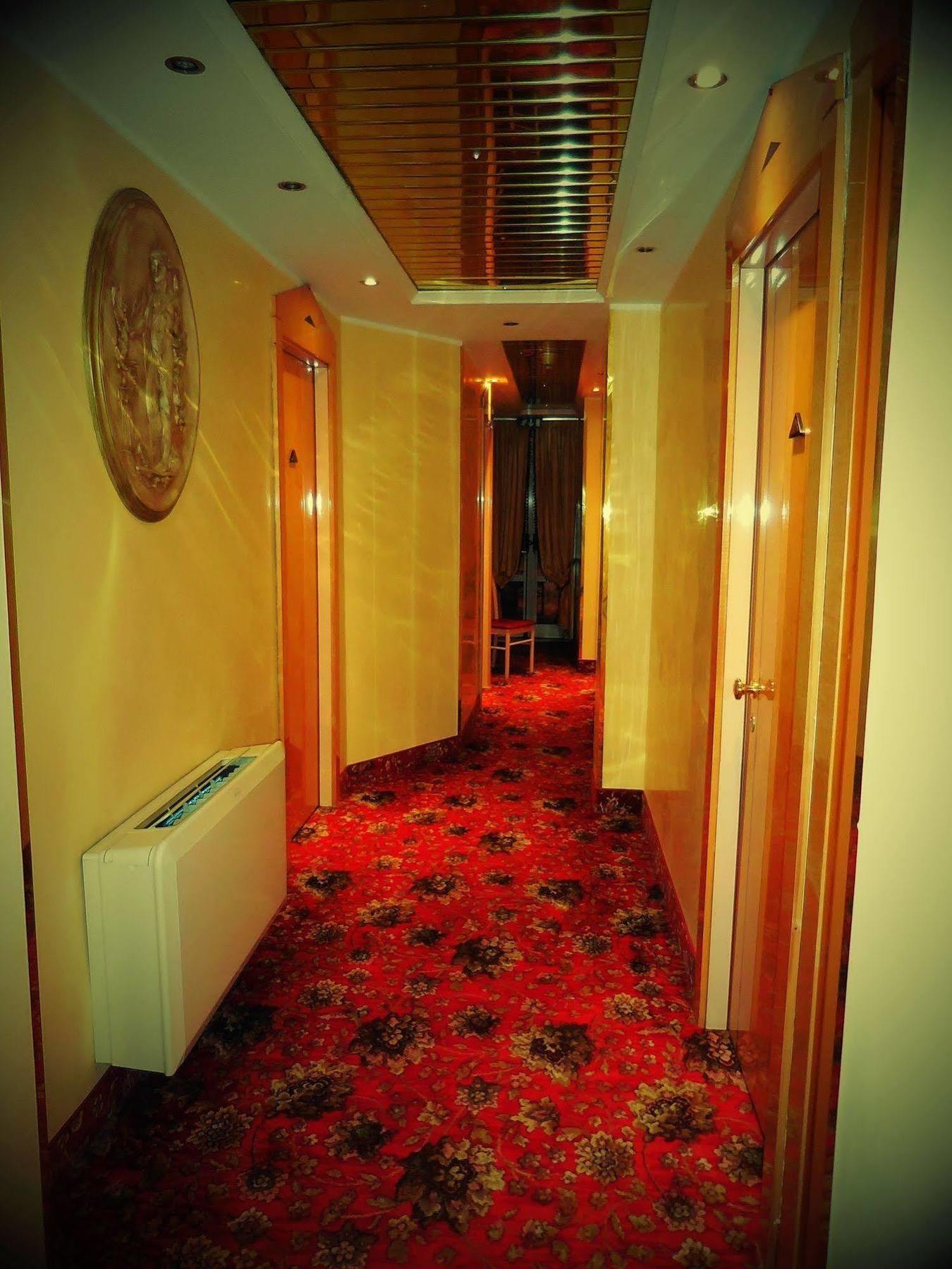 Roma 4* Cesano Boscone